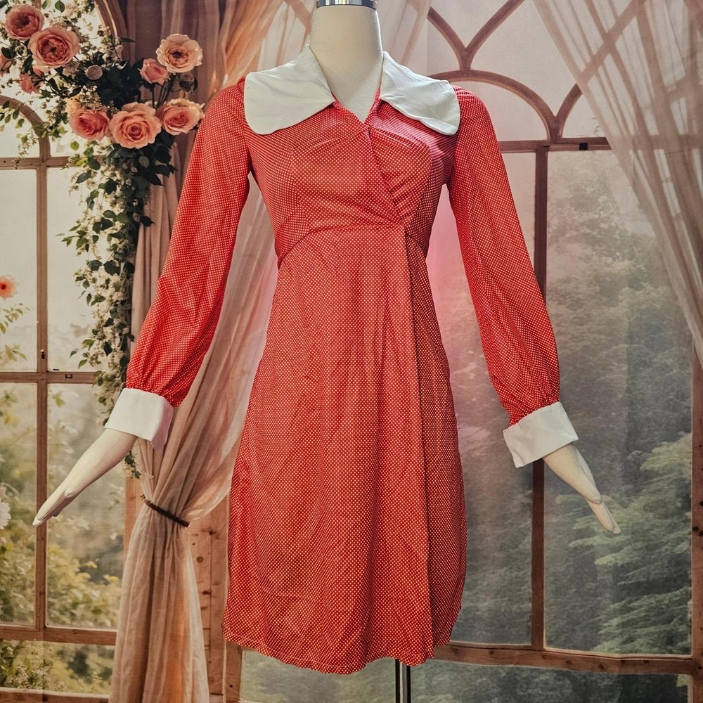 Vintage 1960's Dress Wrap Dress Foldover Collar Red White V-neckline Long Sleeve